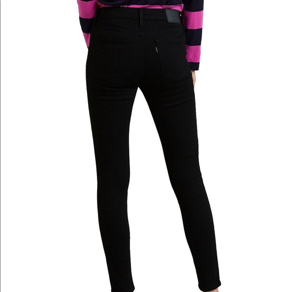 Levi’s 720 high rise super skinny black jeans - Picture 3 of 5